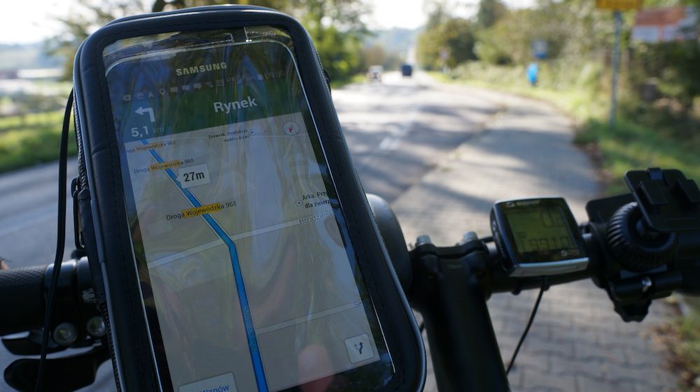 Jak z pomocą smartfonu zdobywać warownie? 7