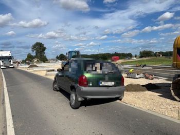 Ciechanów: Pijany kierowca zablokował ruch na wahadle. Groził śmiercią