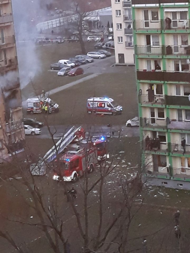 Zabrze. Wskutek wybuchu "Mężczyzna wyleciał przez okno"