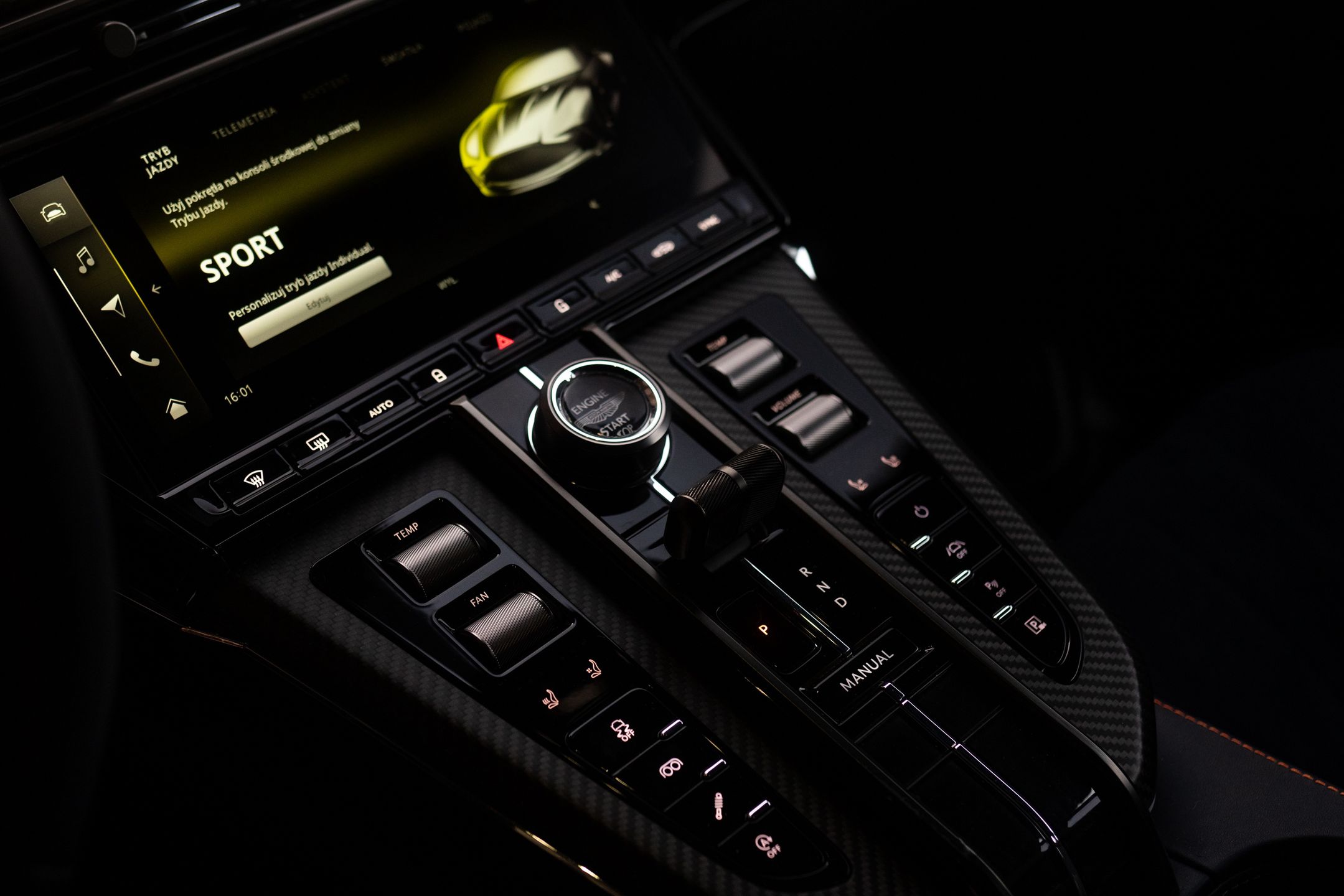 Aston Martin Vantage (2025)