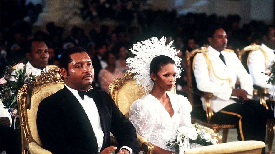 Prezydent Jean-Claude Duvalier i Michele Bennett. Fotografia ze ślubu, który odbył się 27 maja 1980 r.