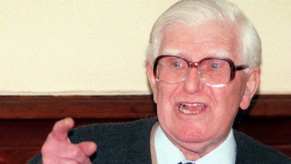 Adam Humer podczas wygłaszania ostatniej mowy na swoim procesie, 5 marca 1996 r.