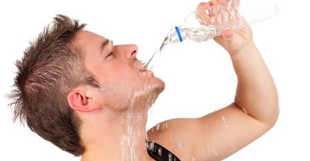 Uważaj! "Energy drinki" niszczą zęby - nieodwracalnie!
