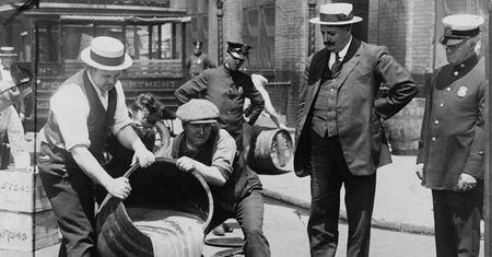 Earl Weiss - gangster polskiego pochodzenia, który polował na Ala Capone