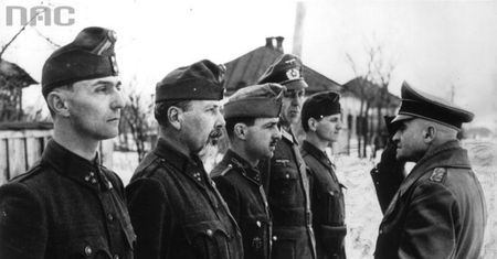 Węgrzy a Powstanie Warszawskie. Wróg czy przyjaciel?