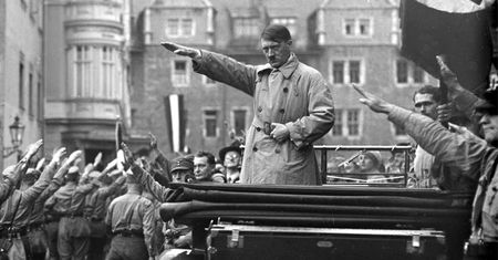 Adolf Hitler doceniał Polaków? Wyjaśniamy mit