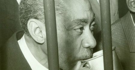 Historyczne źródła islamskiego terroryzmu - od asasynów do Bractwa Muzułmańskiego