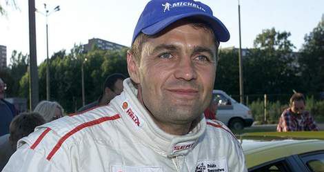 Krzysztof Hołowczyc - wygram rajd Dakar