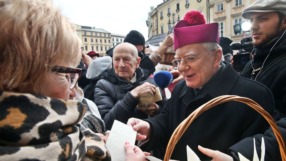 Arcybiskup Marek Jędraszewski podczas Wigilii miejskiej w Krakowie.