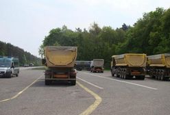 Ciężarówki bez opon budują nasze drogi