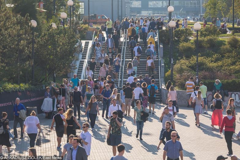 Dzięki reformom w systemie edukacji od roku 1990 Polska osiągnęła znaczące sukcesy w zakresie kształcenia dzieci