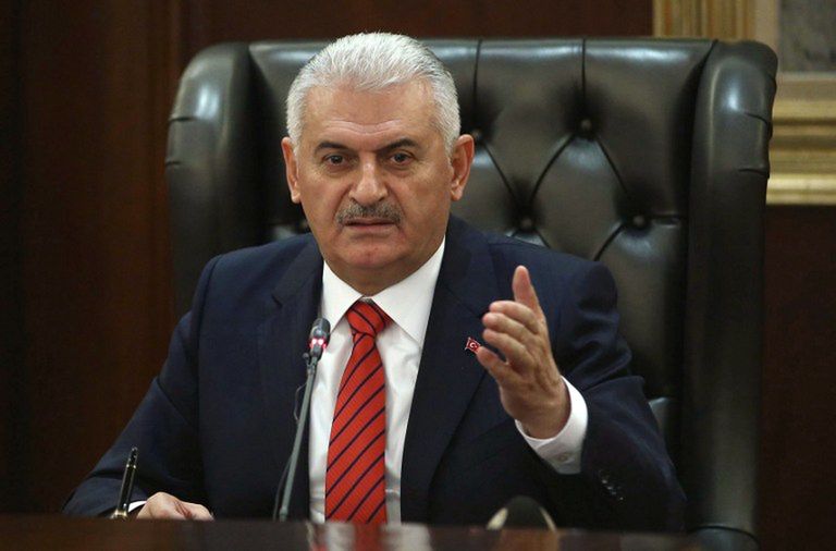 Zamach stanu w Turcji. Wojsko chce przywrócić "demokratyczny porządek"