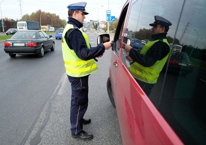 Akcja "Znicz 2016" na drogach. Tragiczny bilans ofiar, policja ostrzega kierowców