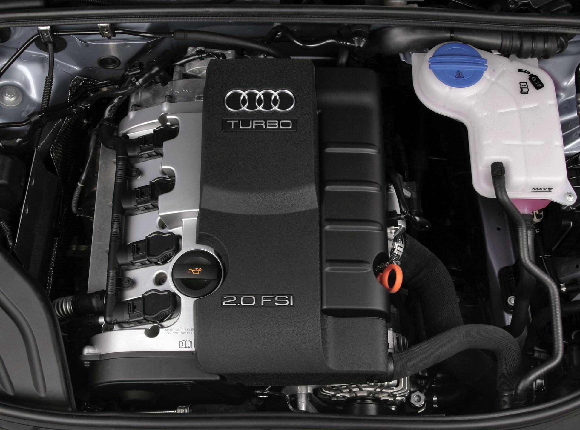 Silnik 2.0 tak naprawdę nazywał się FSI Turbo, ale nazwa TFSI jest bardziej znana