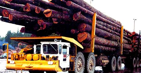 18-litrowy diesel. Ekolodzy drżeli, gdy ruszał