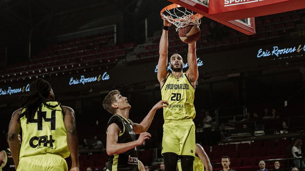 Zdjęcie okładkowe artykułu: Materiały prasowe / FIBA Basketball / Na zdjęciu: Josh Sharma