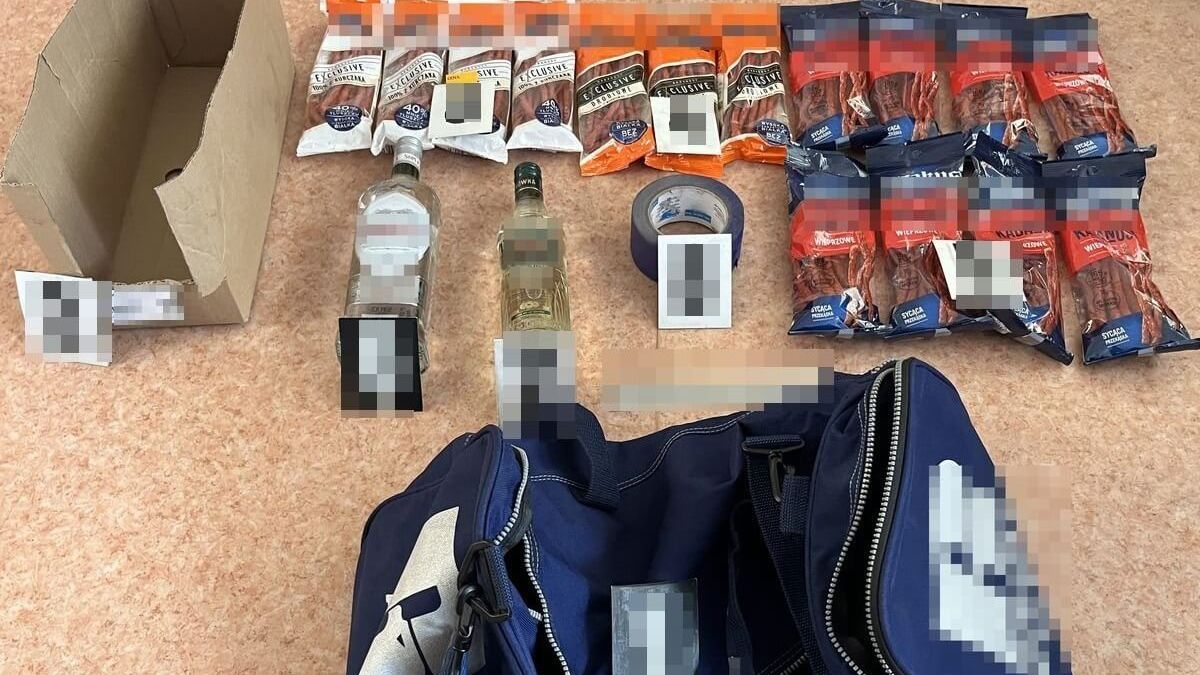 Policja puławy, kradzież kabanosów i alkoholu