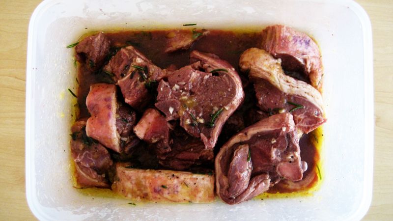 Surowa jagnięcina (samo mięso, II klasa mięsa)