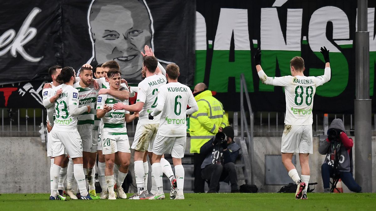 PAP / Marcin Gadomski / Na zdjęciu: piłkarze Lechii Gdańsk