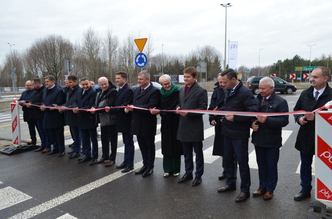 PiS dwa razy otwiera obwodnicę. Zaproszono Sasina 