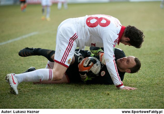 Ptak w walce z Genkovem