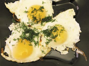 Najgorszy tłuszcz do jajek. Twój cholesterol natychmiast wzrośnie