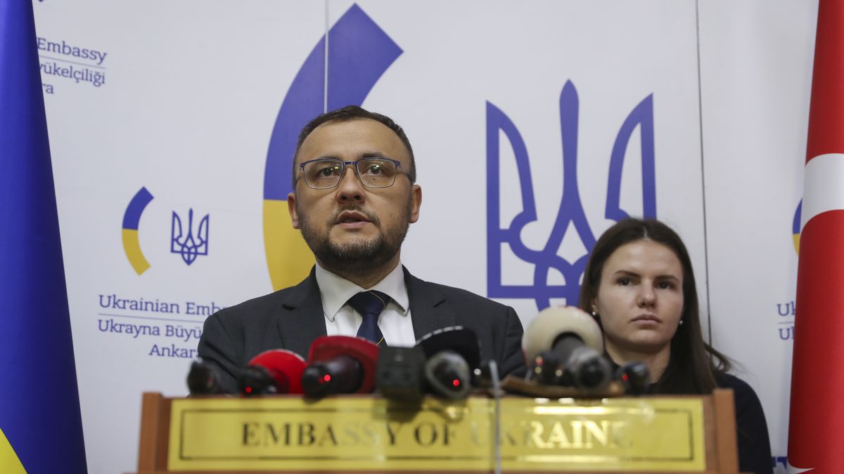 ANKARA, TURKIYE - MARCH 03: Vasyl Bodnar, Ukraine's Ambassador to Ankara, holds a press conference on the 8th day of Russia's attack on Ukraine, at Embassy of Ukraine in Ankara, Turkiye on March 03, 2022. (Photo by Muhammed YaylalÄ±/Anadolu Agency via Getty Images)