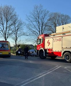 Dramatyczny wypadek pod Zduńską Wolą. Troje dzieci w szpitalu