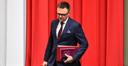 Starcie Hołowni z pracownikiem TVP. "To przerażające"