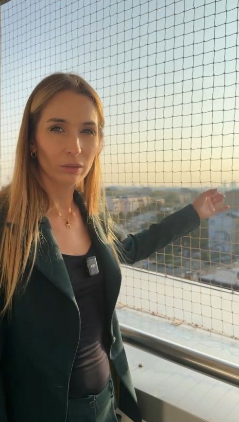 Widok z balkonu Oli Kot