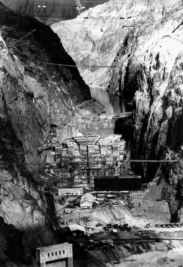 Niezwykłe konstrukcje [cz. 15]. Zapora Hoovera - betonowy gigant 22