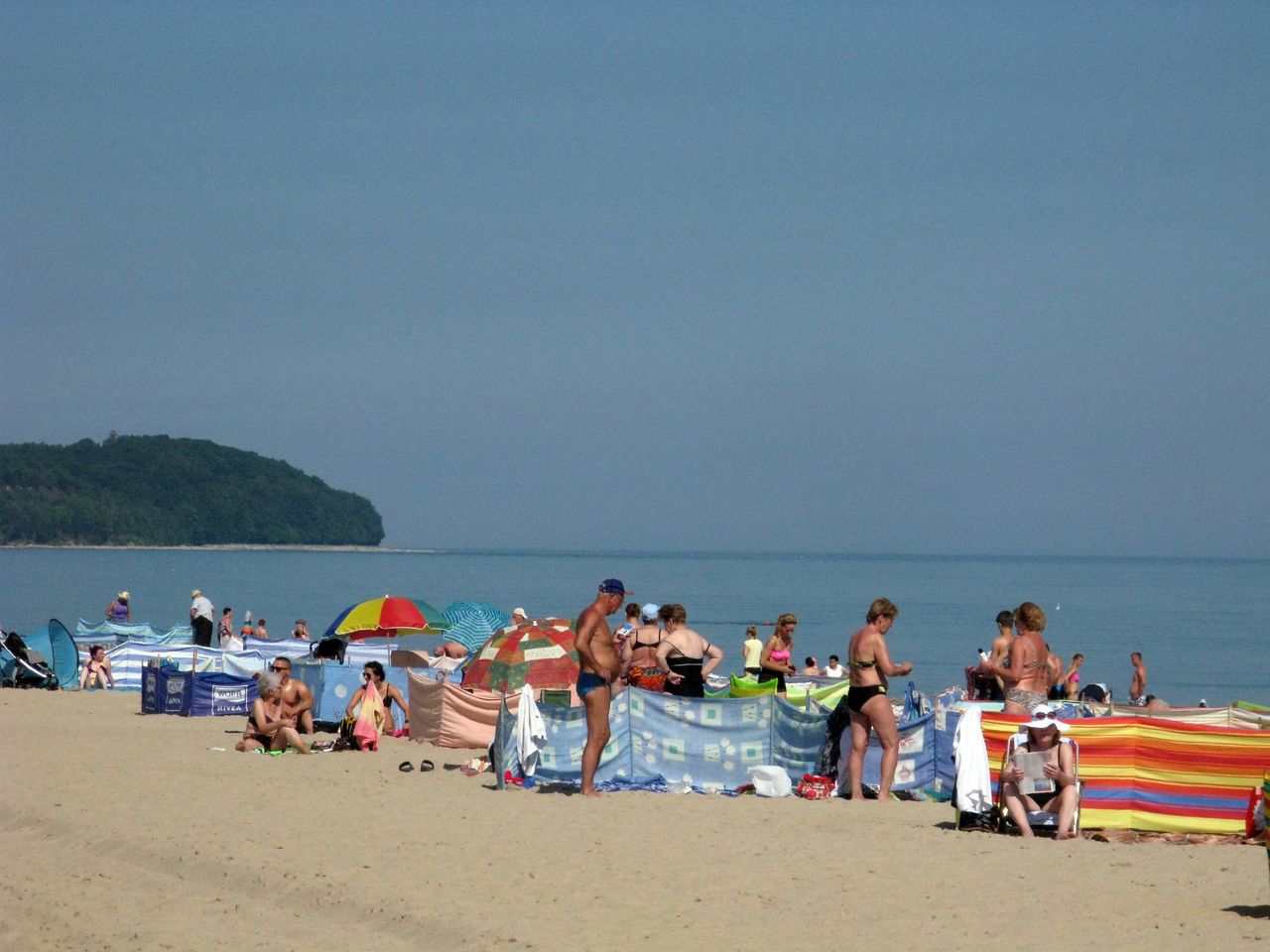 Start sezonu nad Bałtykiem. Pomysłowa sygnalizacja na plażach