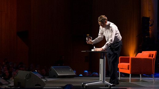 Bill Gates wypuścił chmarę komarów na konferencji TED 1
