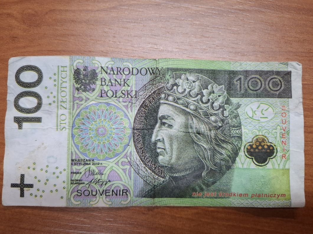 Bielsko-Biała: 41-latek zapłacił za piwo fałszywym banknotem