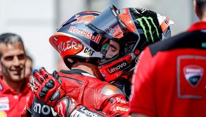 MotoGP powróciło z wakacji. Francesco Bagnaia najlepszy na Silverstone