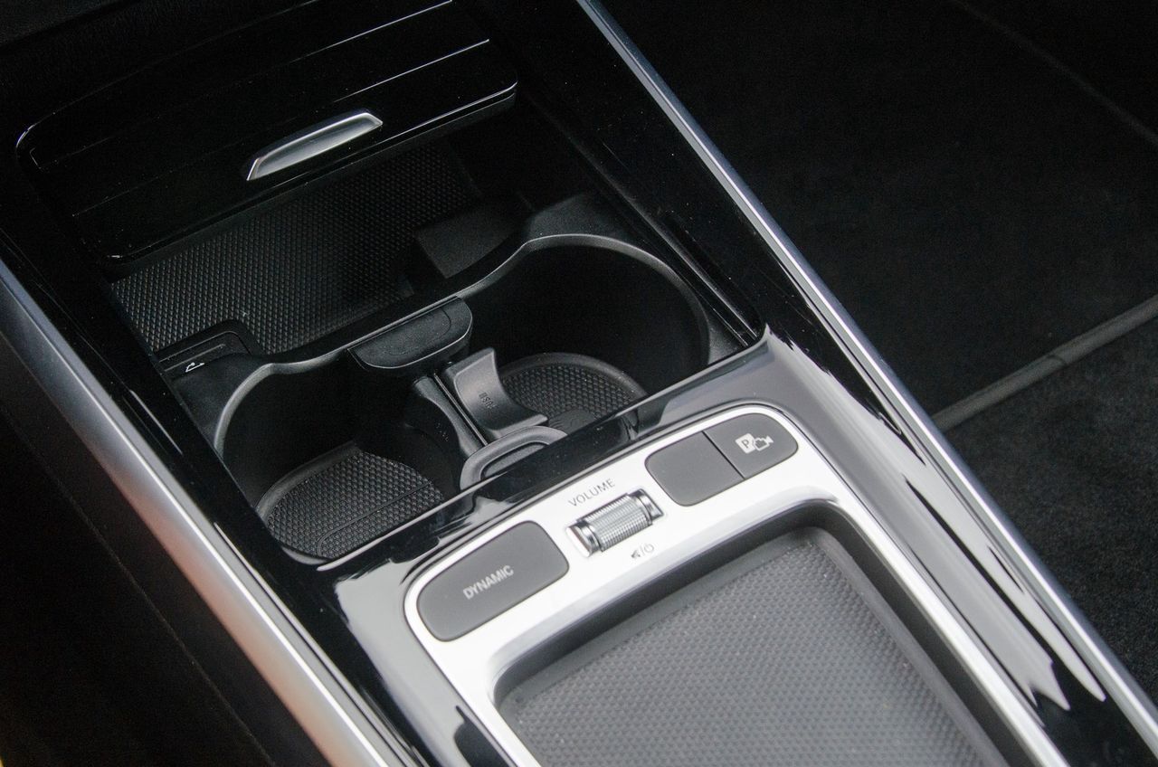 Mercedes EQB 250+