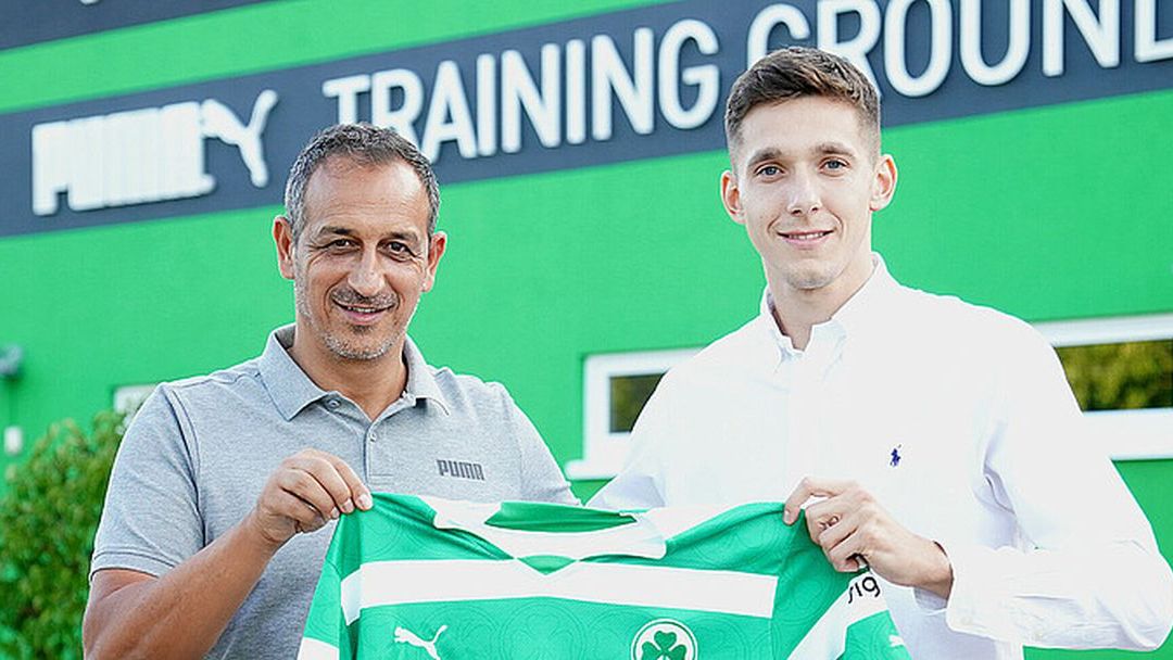 Materiały prasowe / SpVgg Greuther Fuerth / Na zdjęciu: Damian Michalski (z prawej)