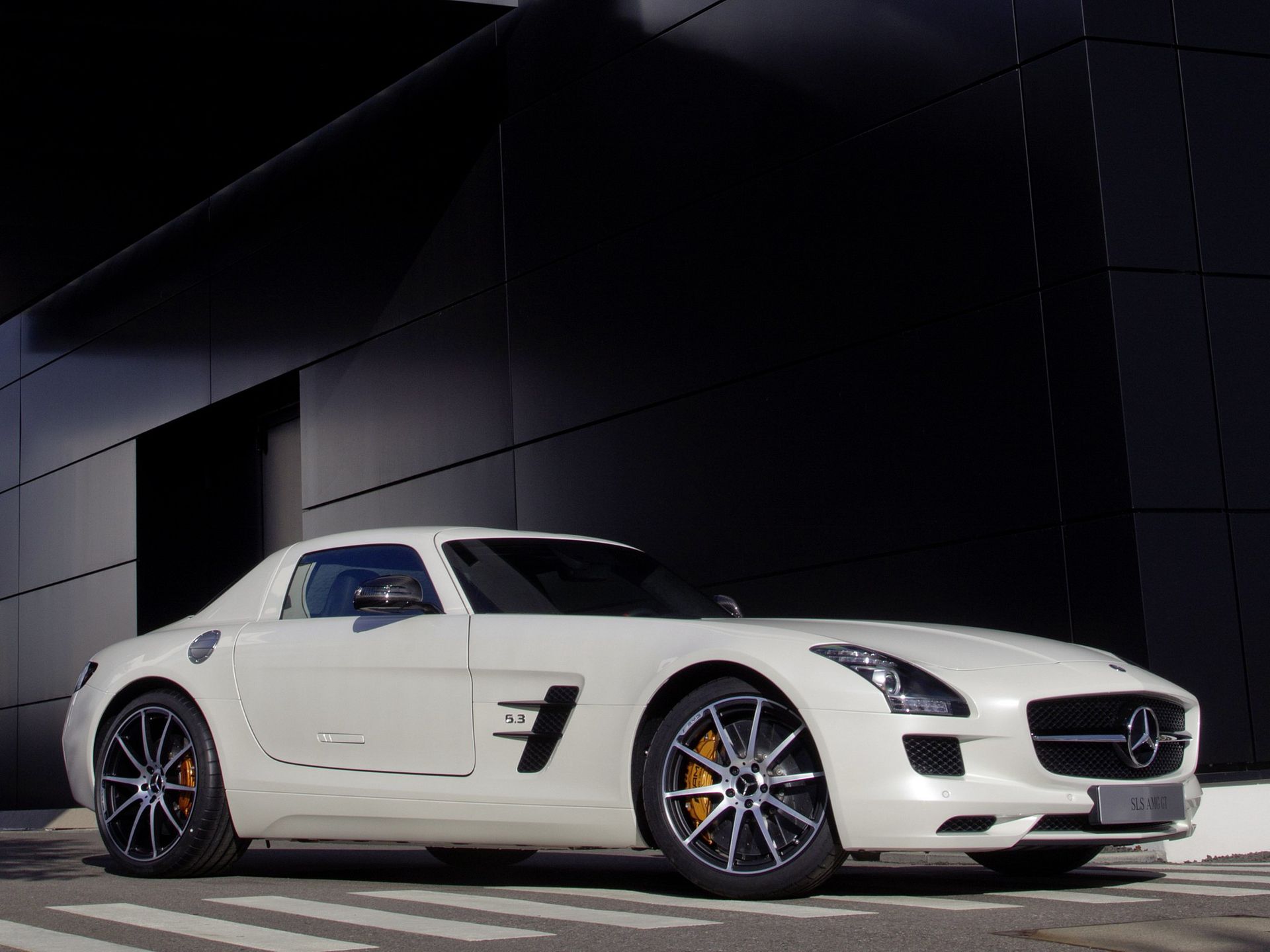 Żegnamy króla: odchodzi Mercedes-Benz SLS AMG 69