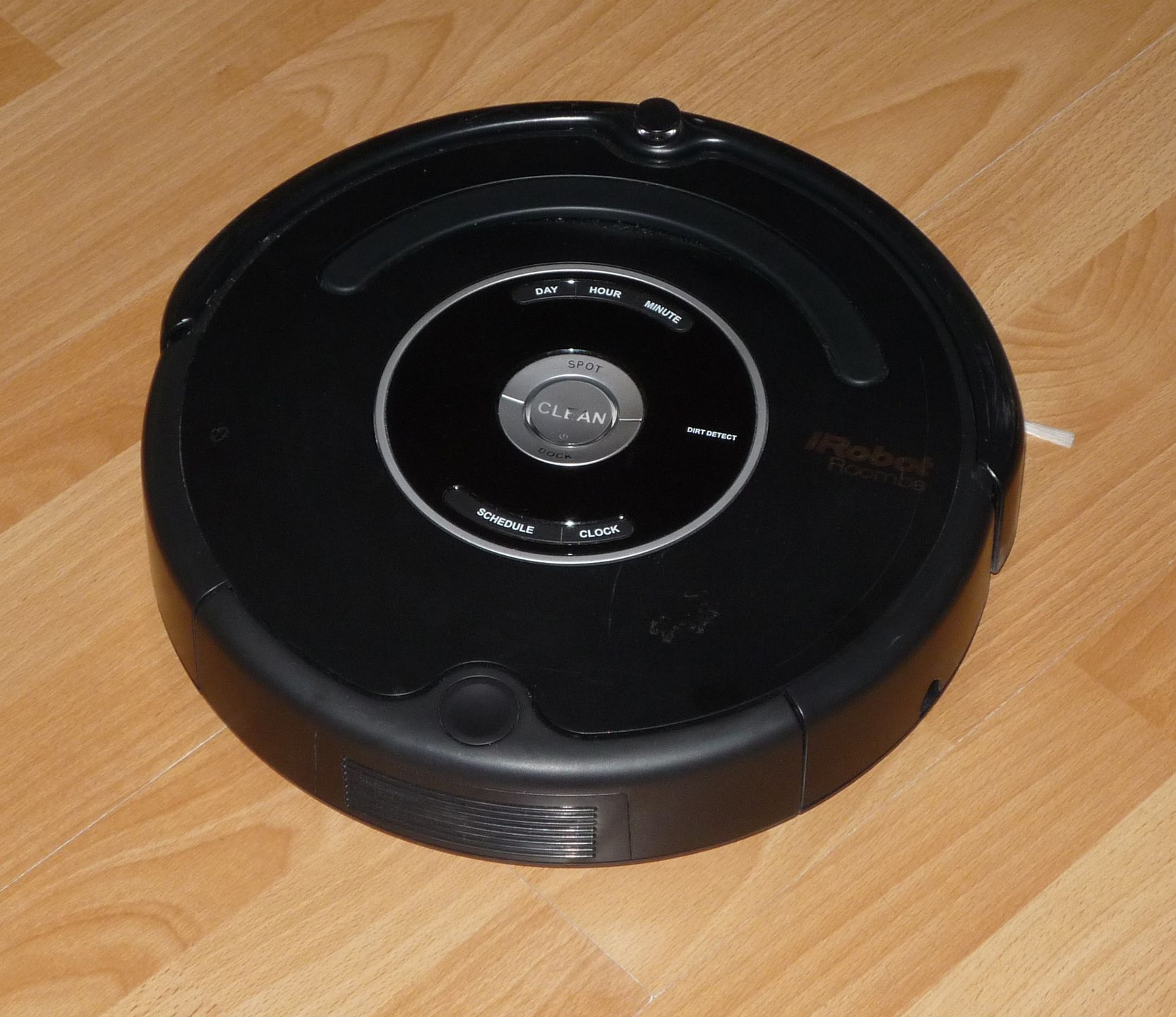 iRobot Roomba 581 - i pozamiatane! [test] 1