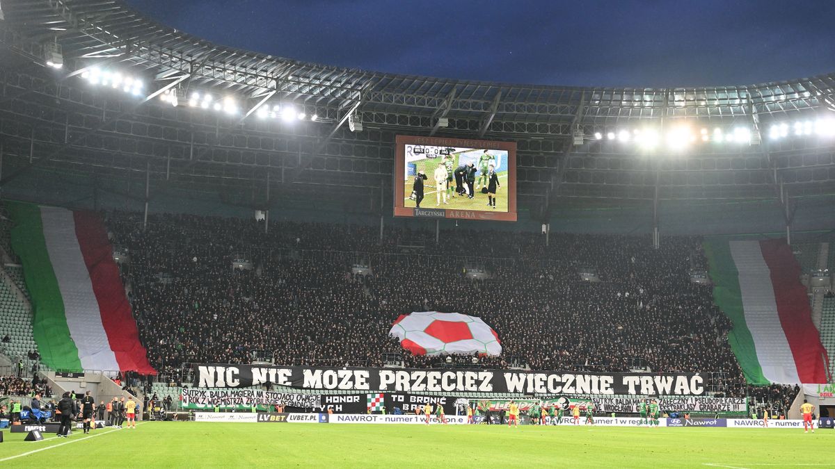 PAP / Maciej Kulczyński / Na zdjęciu: kibice Śląska Wrocław