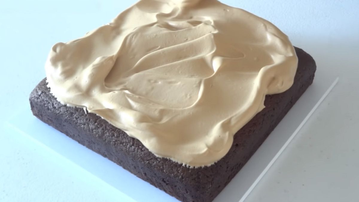 Ciasto bez jajek, masła i mleka