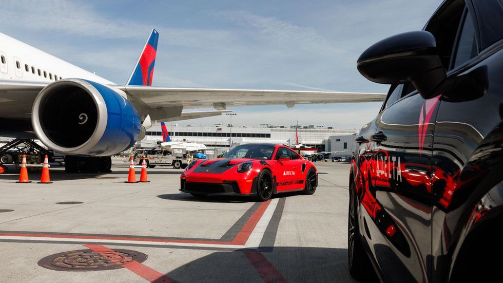 911 GT3 RS gotowe, by służyć pasażerom