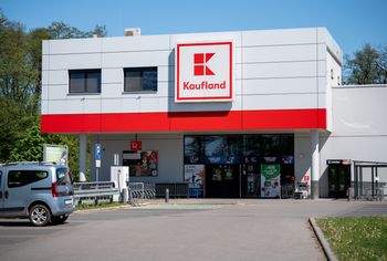 Zaczęło się w Kauflandzie. Hit na wakacje za 49,99 zł
