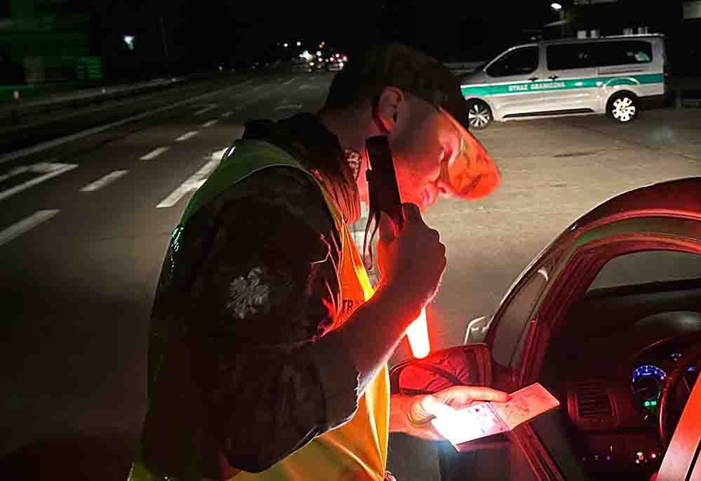 Świecko: Przewozili skradzione auta. Litwini zatrzymani na granicy