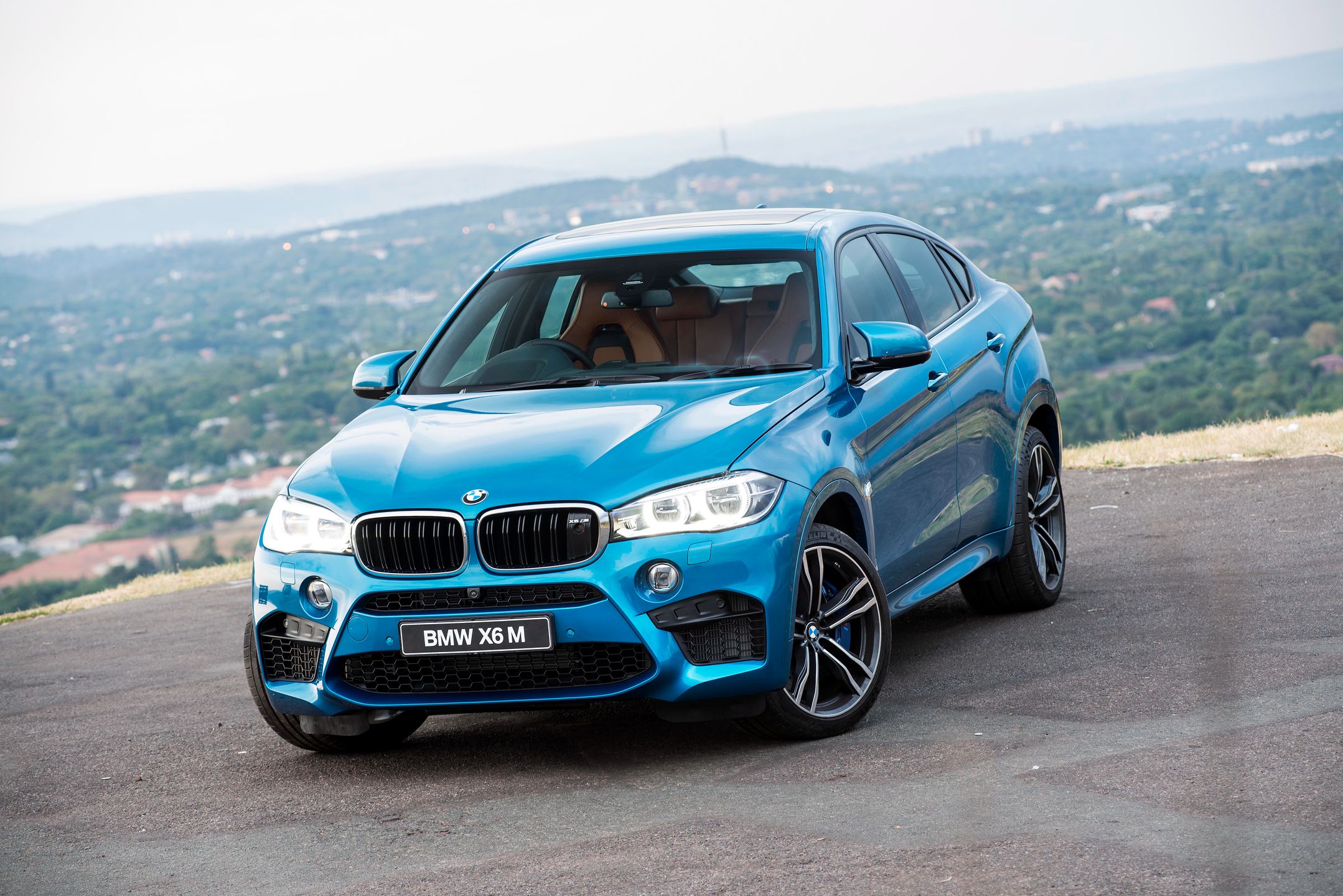 BMW X6 4