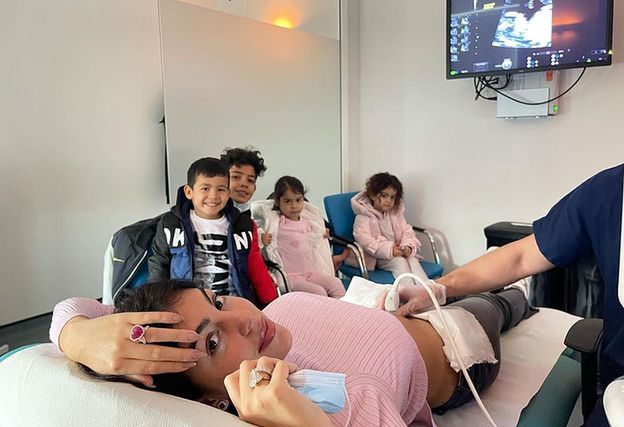 Georgina Rodriguez i Cristiano Ronaldo spodziewają się bliźniąt 