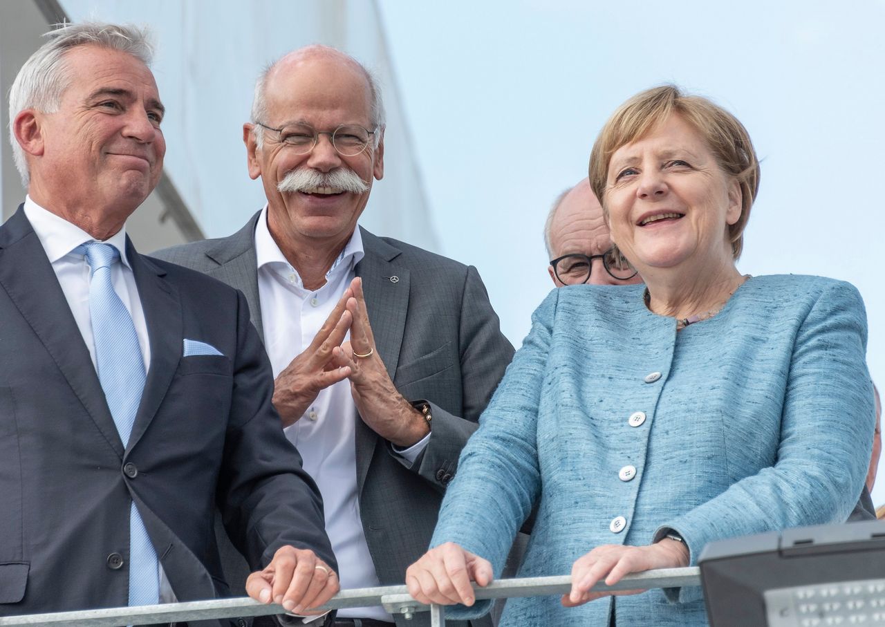 Dieter Zetsche i Angela Merkel (fot. Daimler)