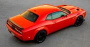 "Łysy" z kanału "Miłośnicy czterech kółek" ma nowe auto. To Dodge Challenger SRT Hellcat