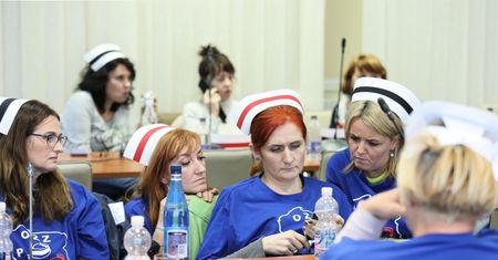 Pielęgniarki o dymisji Szumowskiego: "Było trudno, jak z każdym ministrem"