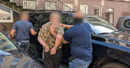 53-latek z Elbląga zatrzymany za posiadanie ponad 17 kilogramów narkotyków